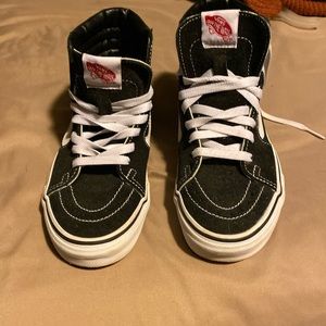 High top black vans